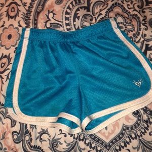 girls shorts size 8